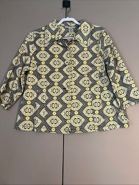 Bamboo Traders Yellow and Black Geometric Button-Down Shirt